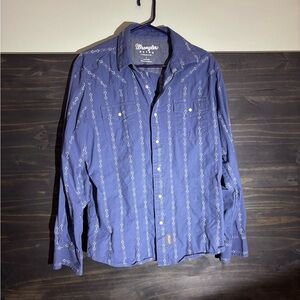 Wrangler Blue Button-Down Western Shirt with Subtle Stripe